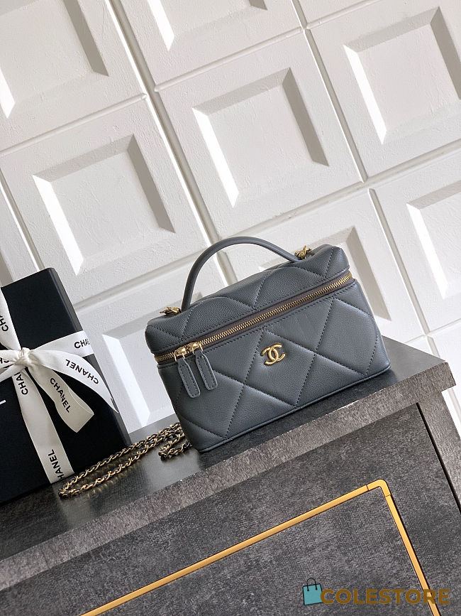 Colestore Chanel Vanity with Chain Grained Shiny Calfskin & Gold-Tone Metal Dark Grey 17x19.5x5cm - 1
