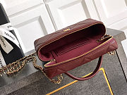 Colestore Chanel Vanity with Chain Grained Shiny Calfskin & Gold-Tone Metal Burgundy 17x19.5x5cm - 5