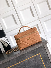 Colestore Chanel Vanity with Chain Grained Shiny Calfskin & Gold-Tone Metal Caramel 17x19.5x5cm - 1