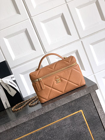 Colestore Chanel Vanity with Chain Grained Shiny Calfskin & Gold-Tone Metal Caramel 17x19.5x5cm