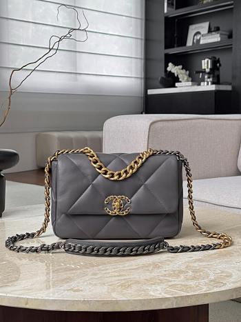 Colestore Chanel 19 Flap Bag Quilted Leather Medium Dark Grey 16x26x9cm
