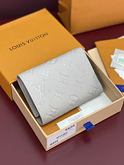 Colestore Louis Vuitton Victorine Monogram Empreinte Mist Grey Wallet 12 x 9.5 x 1.5cm - 5