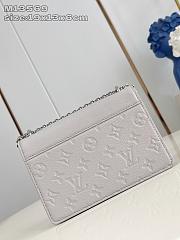 Colestore Louis Vuitton Wallet On Chain Rosy Brume 19.5 x 13.5 x 6.5cm - 4