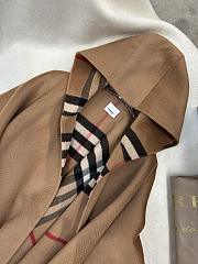 Colestore Burrbery EKD Cashmere Hooded CapePrice Archive beige - 4