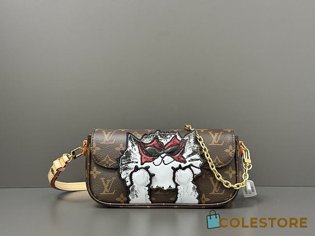 Colestore Louis Vuitton LV  x Grace Coddington Wallet On Chain Ivy 12 x 4.3 x 23.5 cm - 1