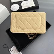 	 Colestore Chanel Classic Wallet with Strap Grained calfskin & Gold metal Butter 20x13x3.5cm - 2