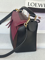 Colestore Loewe x Albers Small Puzzle Bag in Nappa Calfskin Black/Burgundy 24x16.5x10.5cm - 3