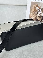 Colestore Loewe x Albers Small Puzzle Bag in Nappa Calfskin Grey/Light Ghost 24x16.5x10.5cm - 4