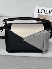 Colestore Loewe x Albers Small Puzzle Bag in Nappa Calfskin Grey/Light Ghost 24x16.5x10.5cm - 3