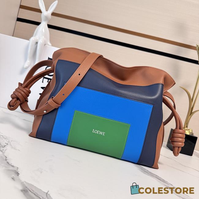 Colestore Loewe Medium Flamenco Clutch in Nappa Calfskin Multicolor Caramel/Bright Green 30x24.5x10.5cm  - 1