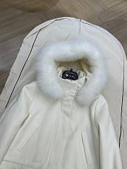 Colestore Loro Piana Coat with A Fur-Trimmed Hood White - 3