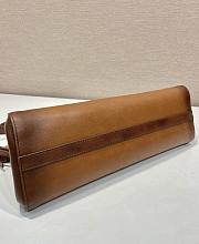 Colestore Prada Cognac Prada Enchaîné medium leather bag 32.5x15.5x11cm - 3