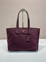 Colestore Prada Re-Edition 1978 medium Re-Nylon and Saffiano leather tote bag Burgundy 35x26x15cm - 1