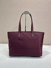 Colestore Prada Re-Edition 1978 medium Re-Nylon and Saffiano leather tote bag Burgundy 35x26x15cm - 2