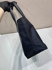 Colestore Prada Re-Edition 1978 medium Re-Nylon and Saffiano leather tote bag Black 35x26x15cm - 2