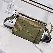 Colestore Loewe Small Puzzle Bag in Classic Calfskin and Suede Green 24x10.5x16cm - 5
