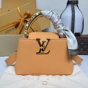 Colestore Louis Vuitton Capucines Mini Apricot Taurillon Leather 21x8x13.6cm - 1