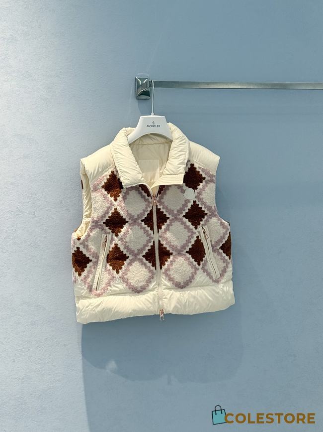 Colestore Moncler Armathia Quilted Diamond-Pattern Vest - 1