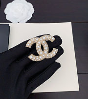 Colestore Brooch Metal, Glass Pearls & Stone Beads Gold, Pearl White & Clear - 1