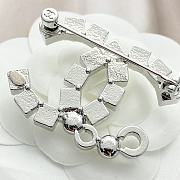 Colestore Chanel 25 Silver Crystal & Pearl Double C Brooch - 2