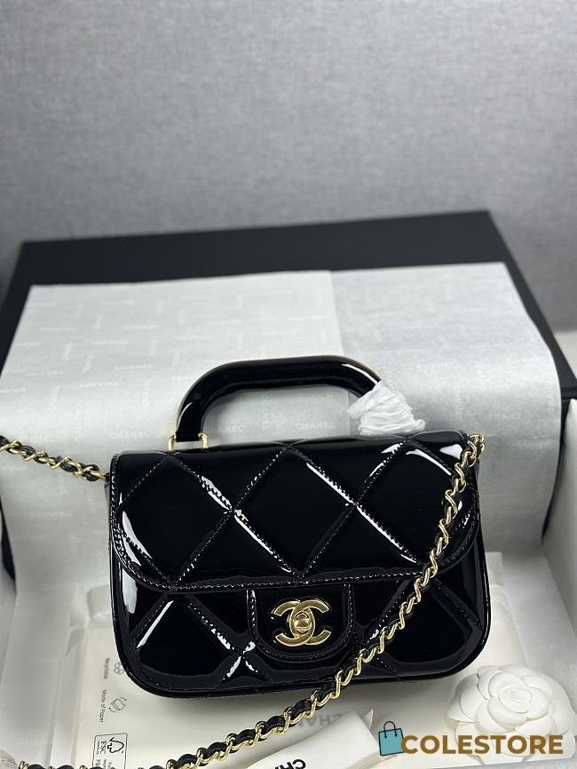 Colestore Chanel Small Clutch with Chain High-Shine Calfskin & Gold Metal Black 18x4.5x13cm - 1