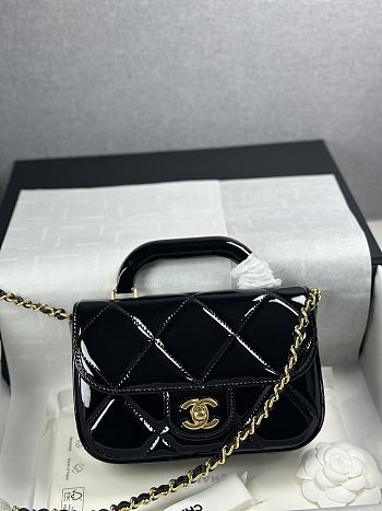 Colestore Chanel Small Clutch with Chain High-Shine Calfskin & Gold Metal Black 18x4.5x13cm
