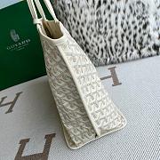Colestore Goyard Goyardine Coral Anjou PM Embroidered Seahorse Bag Palladium Hardware in White 47x27x16cm - 6