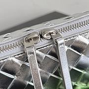 Colestore Bottega Veneta Concert Pouch Silver/Fresh Mint 18.5x11.5x8.5cm - 2