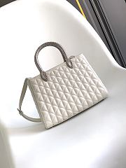 Colestore Bvlgari Serpentine Duo Top Handle White 21.5x15x6cm - 1