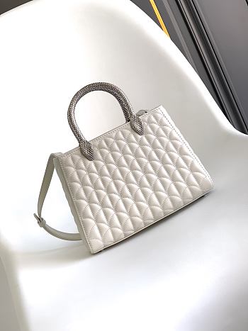 Colestore Bvlgari Serpentine Duo Top Handle White 21.5x15x6cm