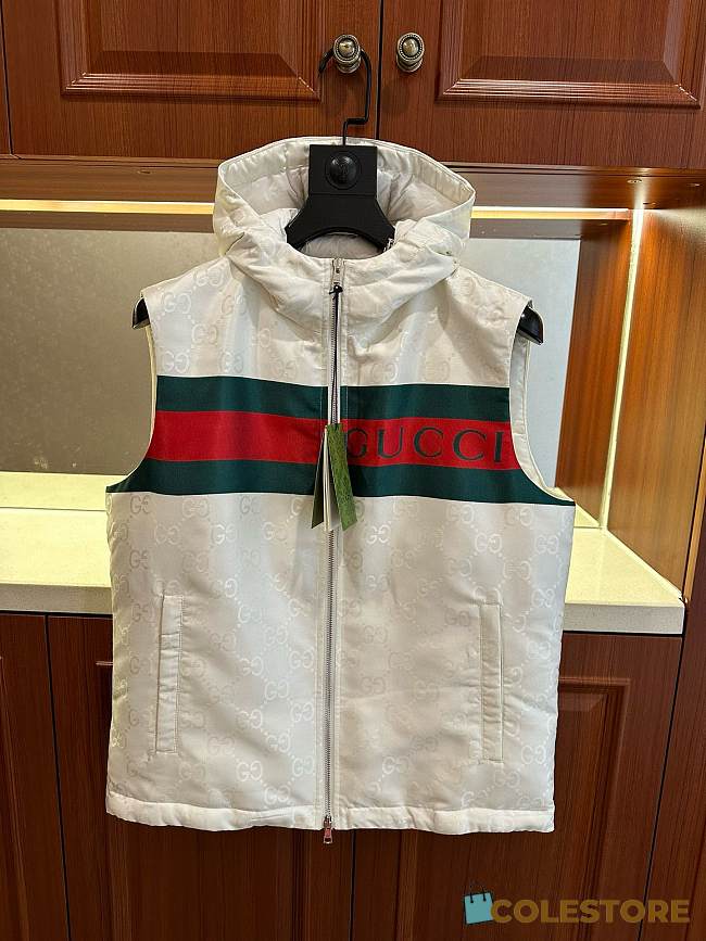 Colestore Gucci GG Hooded Down Vest Jacket White - 1