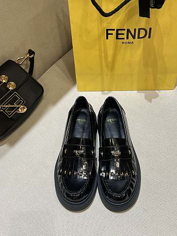 Colestore Fendi Logo Plaque Leather Loafers Black