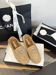 Colestore Chanel Shearling Slingback Loafers Beige Gold CC - 6