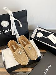 Colestore Chanel Shearling Slingback Loafers Beige Gold CC - 4
