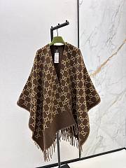 Colestore Gucci GG Wool Jacquard Cape in Brown and Beige Oversize - 1