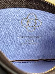 Colestore Louis Vuitton Key Pouch Monogram Canvas Blue Frost 12 x 7 x 1.5 cm - 6