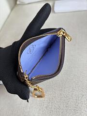 Colestore Louis Vuitton Key Pouch Monogram Canvas Blue Frost 12 x 7 x 1.5 cm - 5