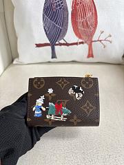 Colestore Louis Vuitton Lisa Wallet Monogram Snowy Pearl 9 x 11.5 x 1.5 cm - 3