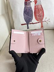 Colestore Louis Vuitton Lisa Wallet Monogram Snowy Pearl 9 x 11.5 x 1.5 cm - 2