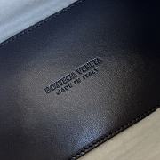 Colestore Bottega Veneta Wallace Mini Lamb Fur Top-Handle Bag 20x13x9.5cm - 2