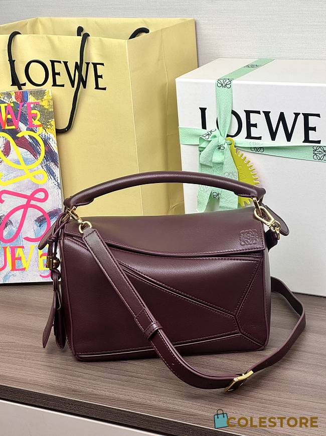 Colestore Loewe Small Featherlight Puzzle Bag in Nappa Lambskin Dark Burgundy 24x10.5x16.5cm - 1