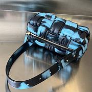 Colestore Bottega Veneta Small Brick Cassette Black and Blue tie-dye 23x10.5x10cm - 3