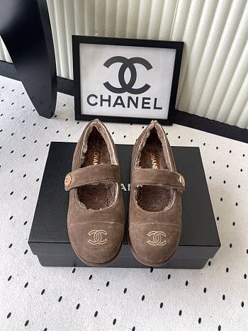 Colestore Chanel Brown Suede Mary Jane Flats with Shearling Lining and CC Logo