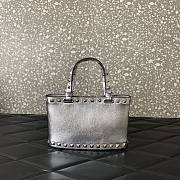 Colestore Valentino Garavani Rockstud Metallic Silver Tote Bag 18.5x12.5x5.5cm - 4