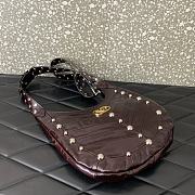 Colestore Valentino Garavani stud-embellished Vlogo shoulder bag Burgundy 28x21.5x3cm - 5