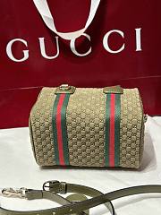 Colestore Gucci Mini GG handbag in green GG suede 20x13x13cm - 5