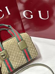 Colestore Gucci Mini GG handbag in green GG suede 20x13x13cm - 4