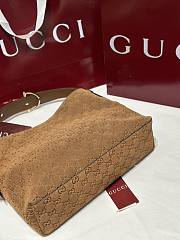 Colestore Gucci Beatrix medium tote bag in brown suede 35x27.5x11cm - 5