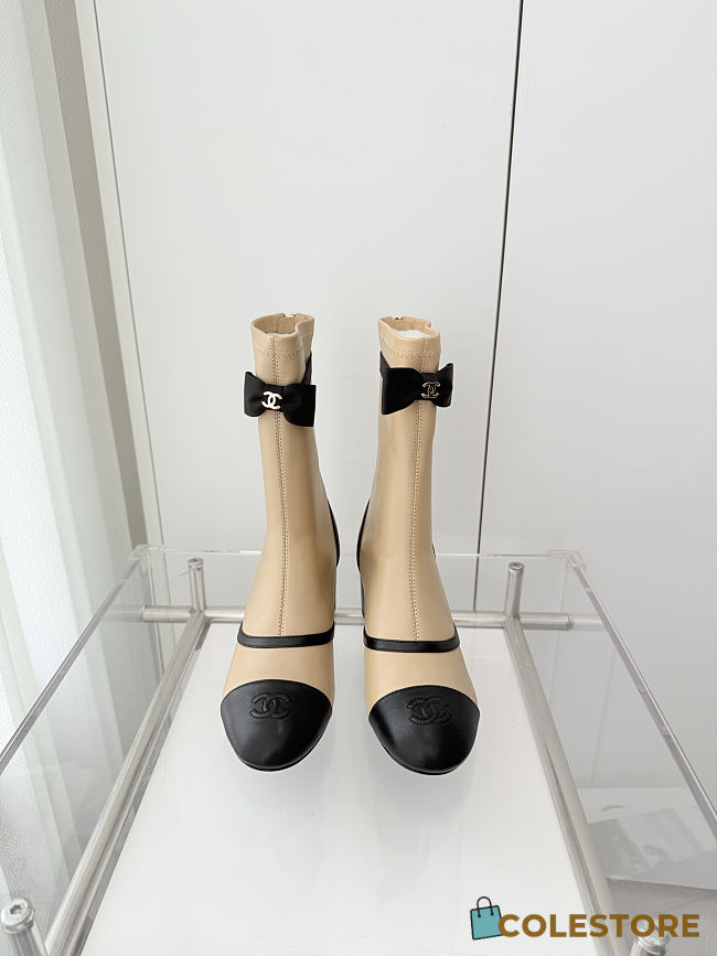 Colestore Chanel Low-cut Boots Sheepskin Beige - 1