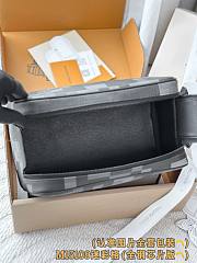 Colestore Louis Vuitton Dopp Kit Bag Black M15109 28 x 15 x 16.5 cm - 3